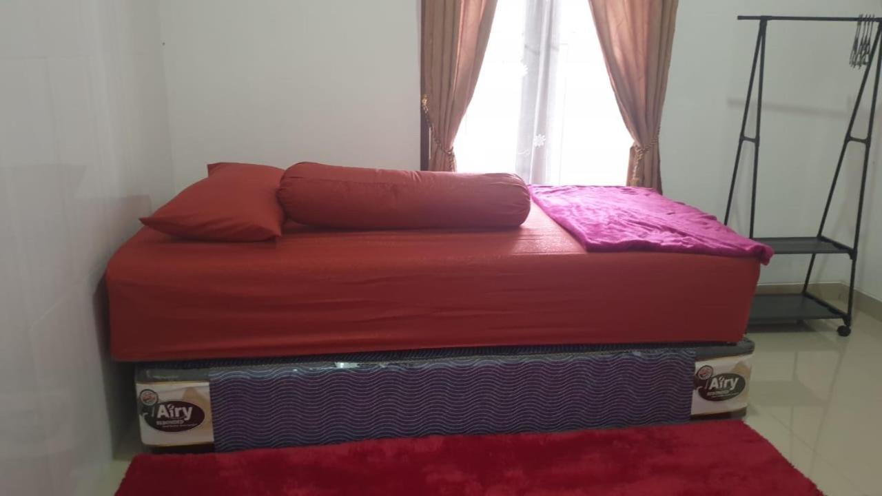 Richandy House - 3 Bedroom Full Ac & Hot Water Kejayan エクステリア 写真